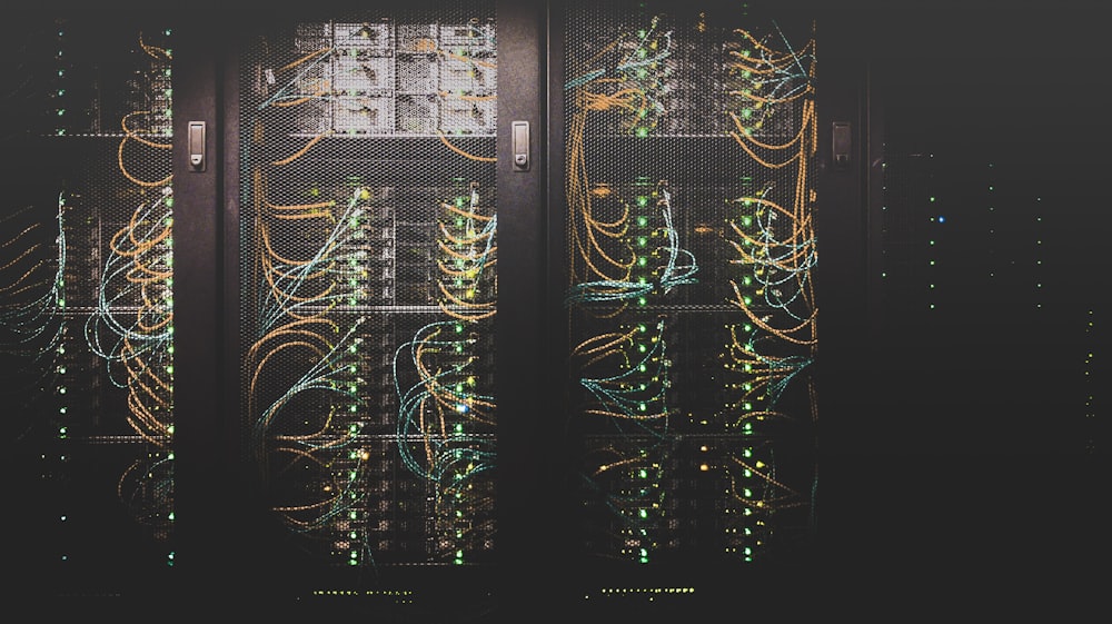 Racks de servidores em data center